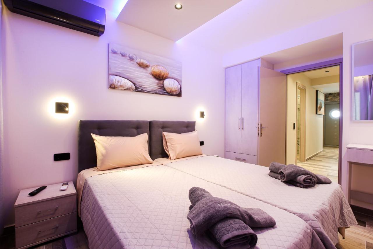 Black Rocks Family, Luxury Seafront Beach Maisonette Ájosz Górdiosz Kültér fotó
